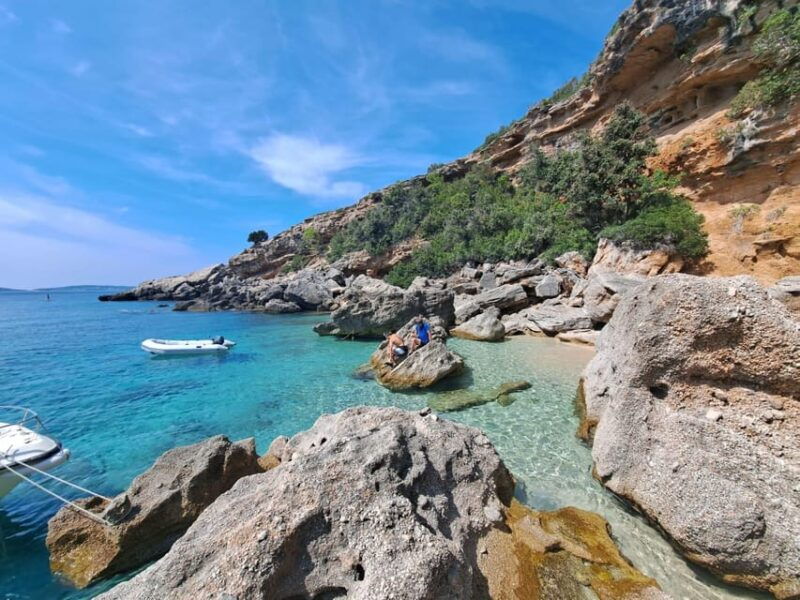 korcula-private-boat-tour-swimming-snorkeling