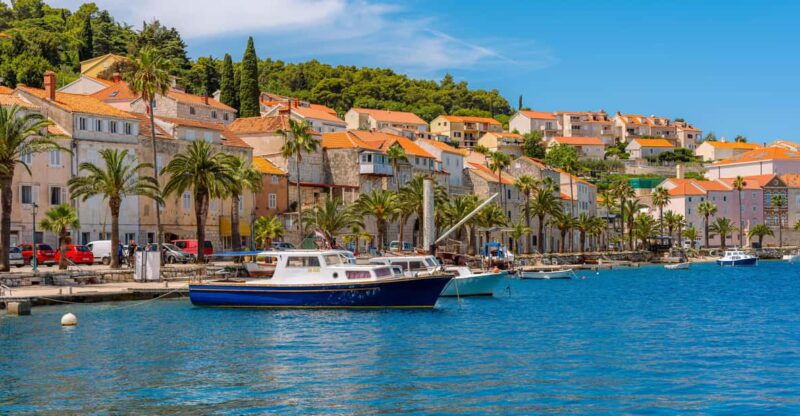 korcula-sail-away-tour-with-traditional-craftmanship-boat