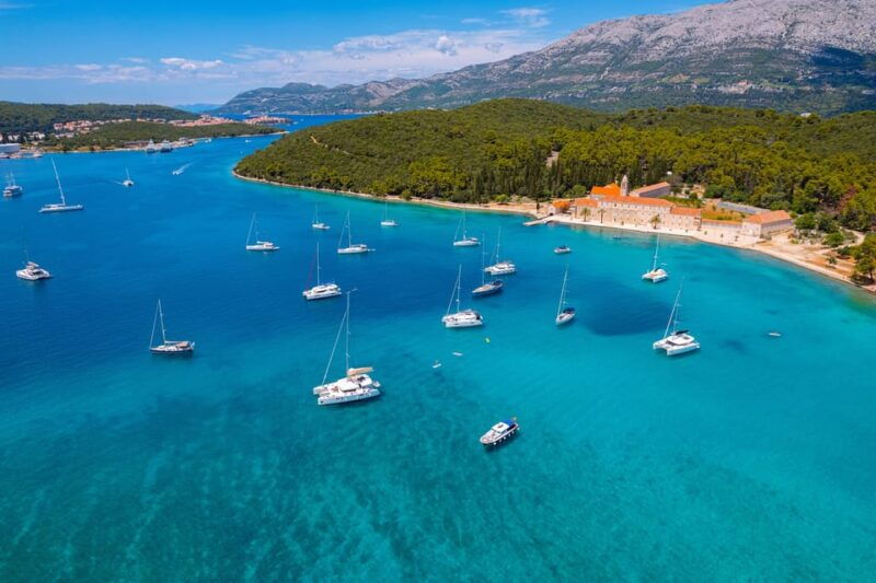 korcula-sail-away-tour-with-traditional-craftmanship-boat