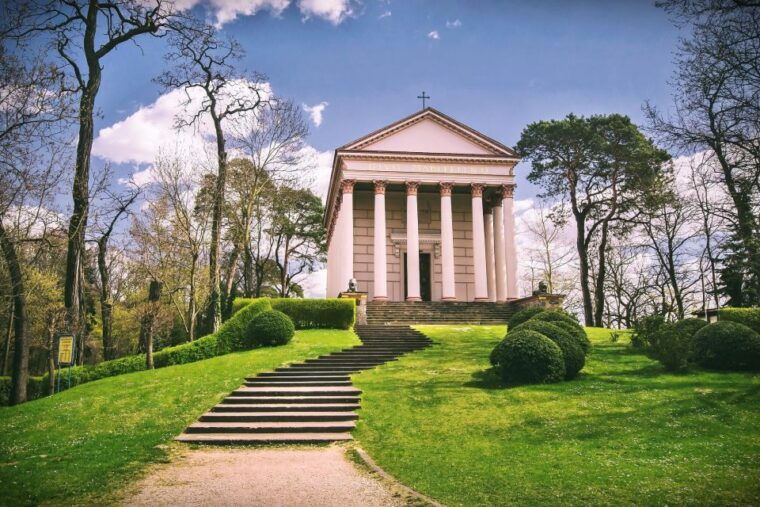 kornik-castle-and-rogalin-palace-half-day-private-tour