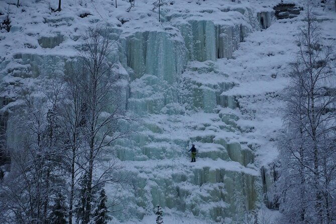 korouoma-loop-hiking-to-the-magical-frozen-waterfalls