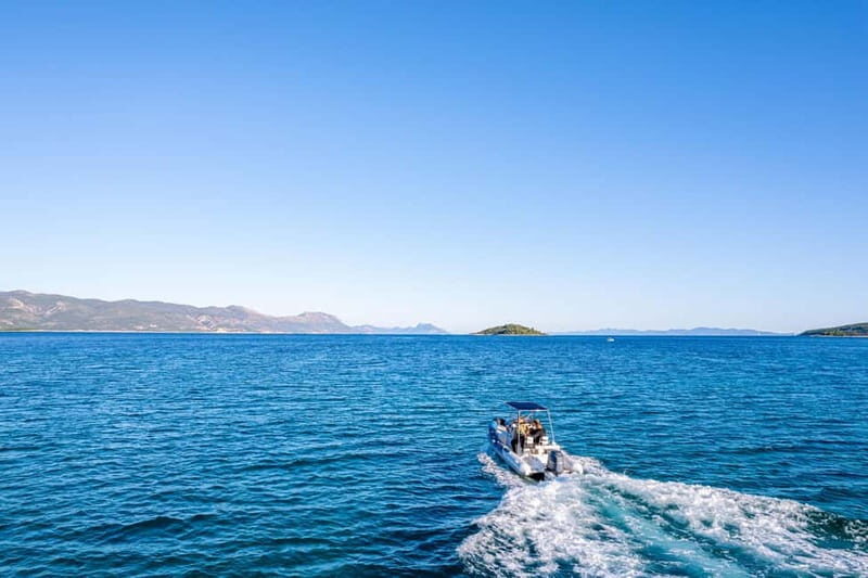 Korula: Shipwreck & Hidden Gems Private Speedboat Tour - Detailed Breakdown of the Itinerary