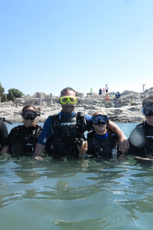 kos-beginner-scuba-diving-from-the-beach-with-pickup
