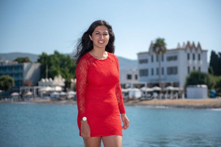 kos-town-photo-shoot-for-solo-traveller