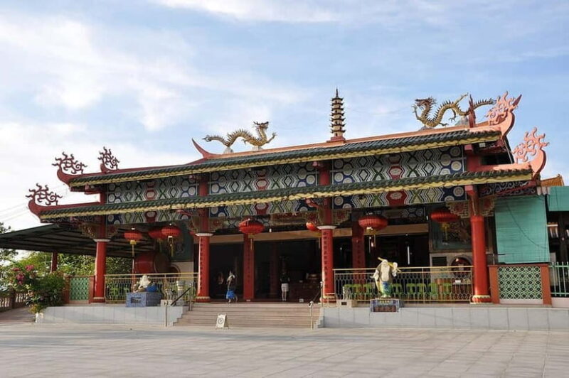 Kota Kinabalu: Half Day City Tour - Transport and Group Size