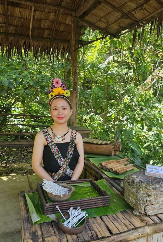 kota-kinabalu-kiulu-river-rafting-and-mari-mari-village