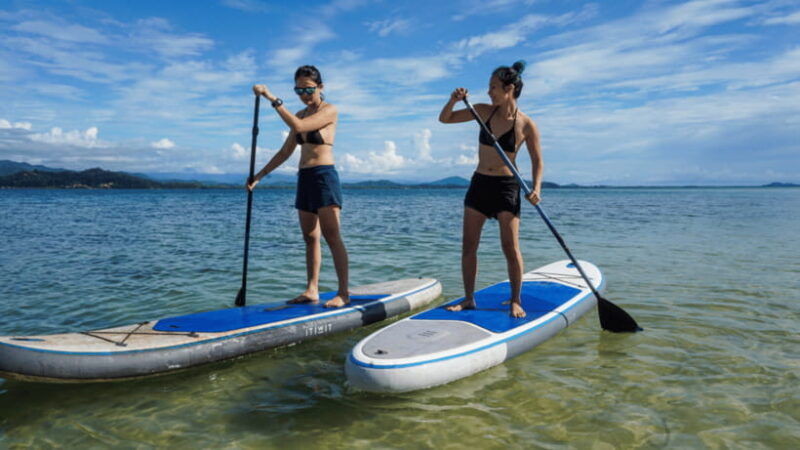 kota-kinabalu-snorkeling-at-ara-dinawan-private-island