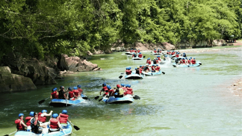 kota-kinabalu-white-water-rafting-grade-1-2-at-kiulu-river