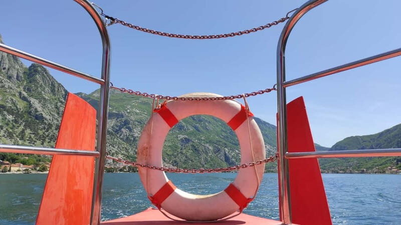 Kotor: Panorama and Semi-Submarine Underwater Experience - Authentic insights from reviews