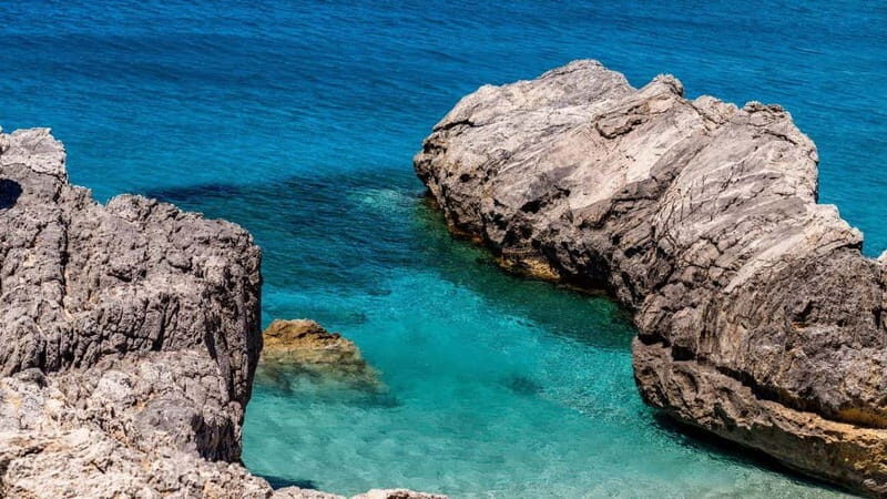 Kourtaliotiko Gorge, Ammoudi & Secret South Coast Beaches - Key Points