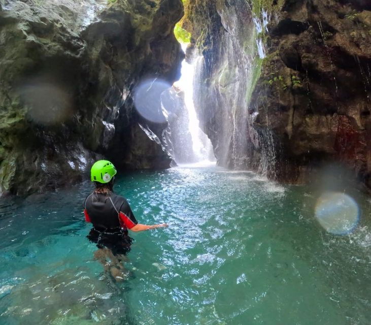 kourtaliotiko-gorge-guided-river-adventure-trek-with-lunch