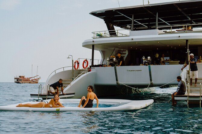 Krabi: 4 Island Luxury Yacht with Snorkelling & Clear Kayaking - Setting the Scene: A Yacht Trip in Krabi