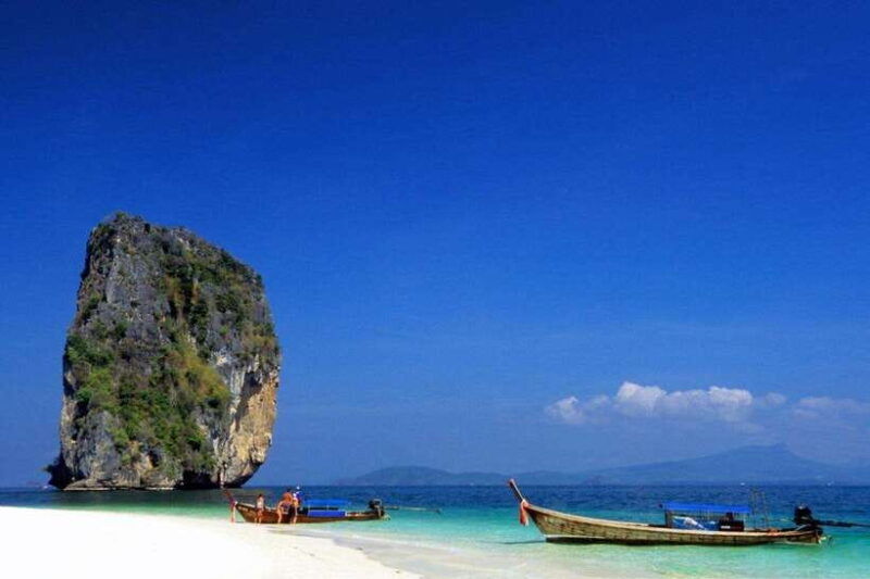 krabi-4-islands-tour-by-speedboat-with-lunch-and-snorkeling