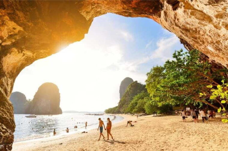 krabi-4-islands-tour-by-speedboat-with-lunch-and-snorkeling