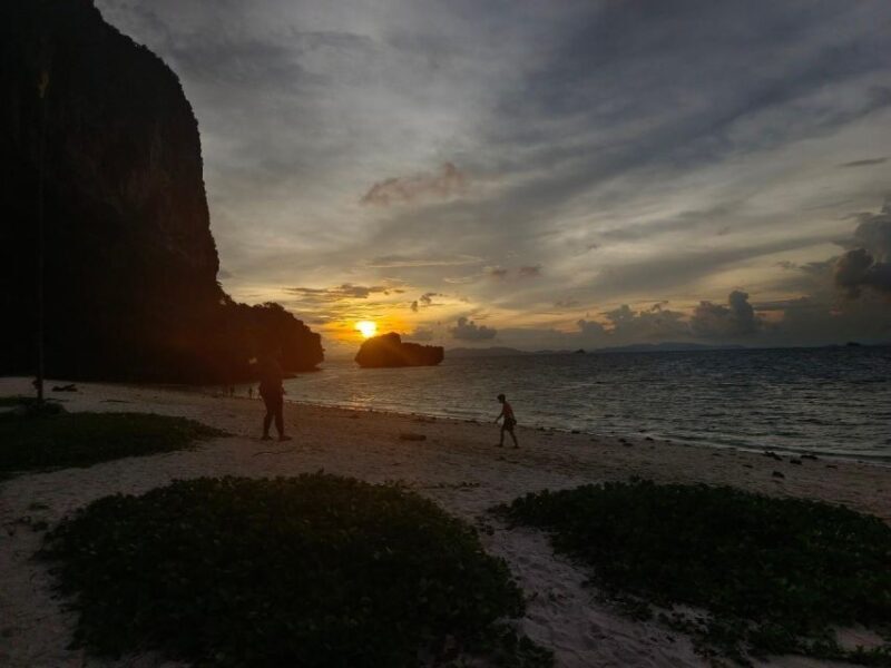Krabi: 7 Island Sunset With BBQ & Plankton Speed Boat Tour - An Introduction to Krabi’s 7 Island Sunset Tour