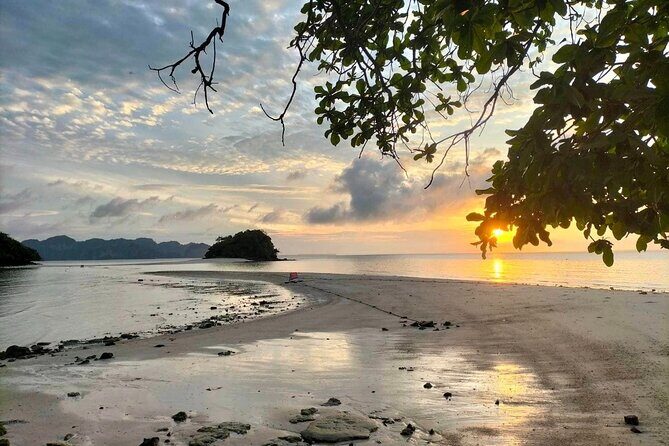 Krabi 7 Islands Sunset Tour BBQ Beachside Dinner + Plankton Swim - Frequently Asked Questions