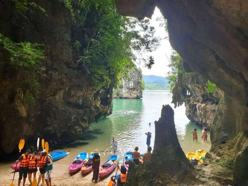 krabi-a-kayaking-odyssey-through-din-daeng-mangrove-maze