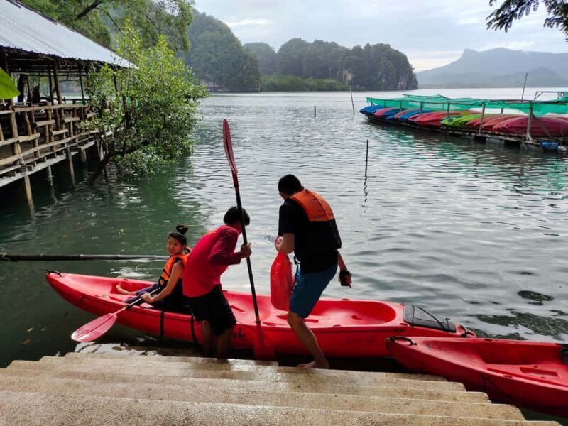 Krabi: Early bird kayak through Ao Thalane on private guide - Key Points