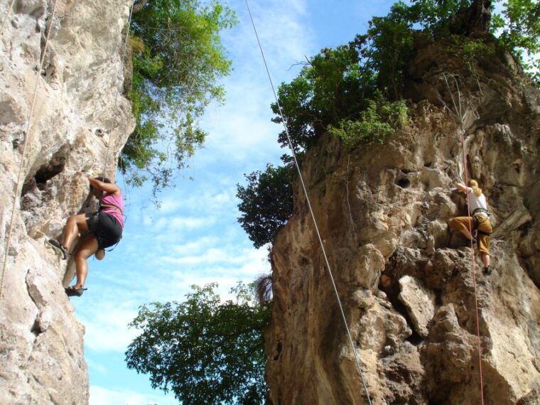 krabi-half-day-rock-climbing-at-railay-beach
