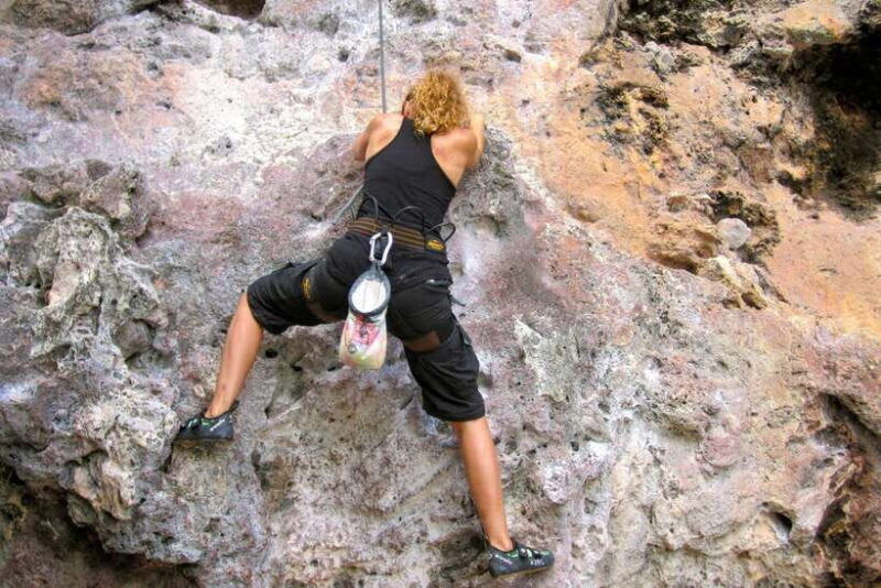 krabi-half-day-rock-climbing-introduction-at-railay-beach
