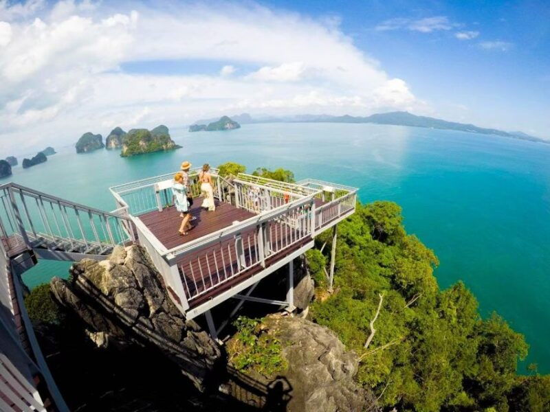 krabi-hong-island-private-speedboat-trip-snorkeling