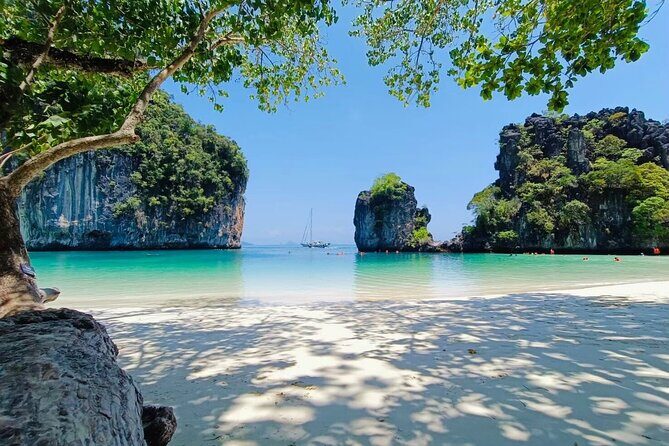 Krabi Hong Island Tour by Speedboat: Lagoon & Viewpoint - The Itinerary in Detail