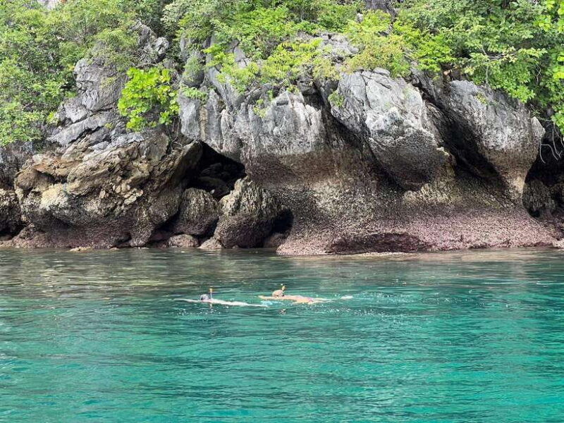 krabi-hong-islands-private-boat-trip-snorkeling