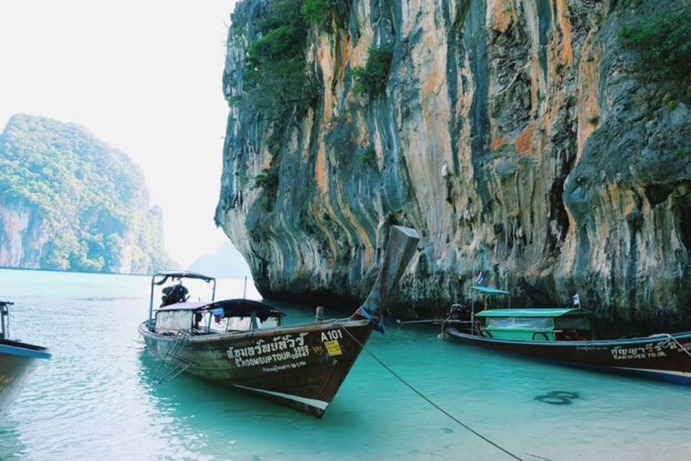 krabi-hong-islands-private-longtail-boat-tour