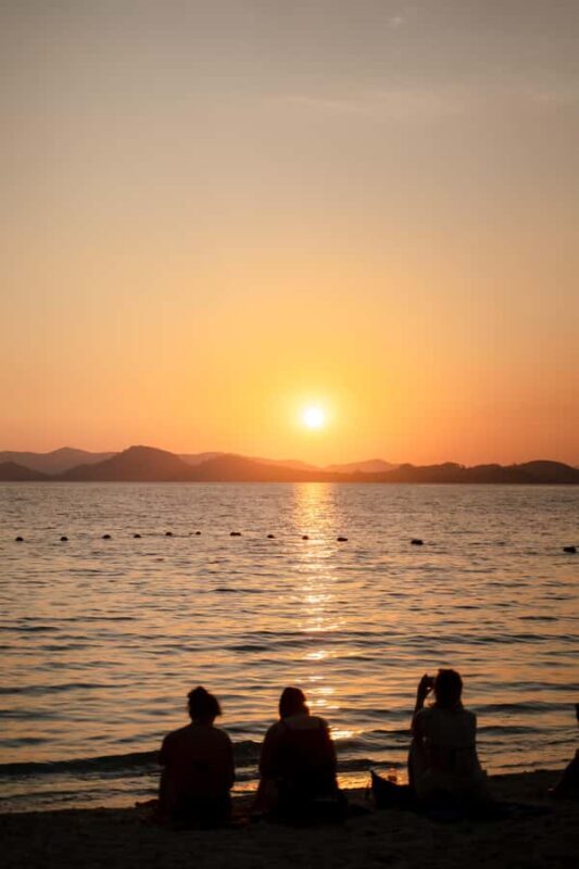 Krabi: Hong & Red Island at Sunset by Speedboat with Snorkel - The Sum Up