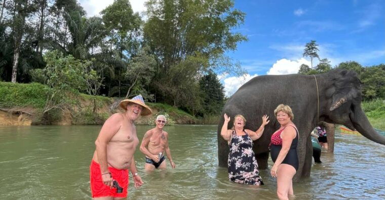 krabi-khao-sok-elephant-rescue-center-bamboo-raft-paddle