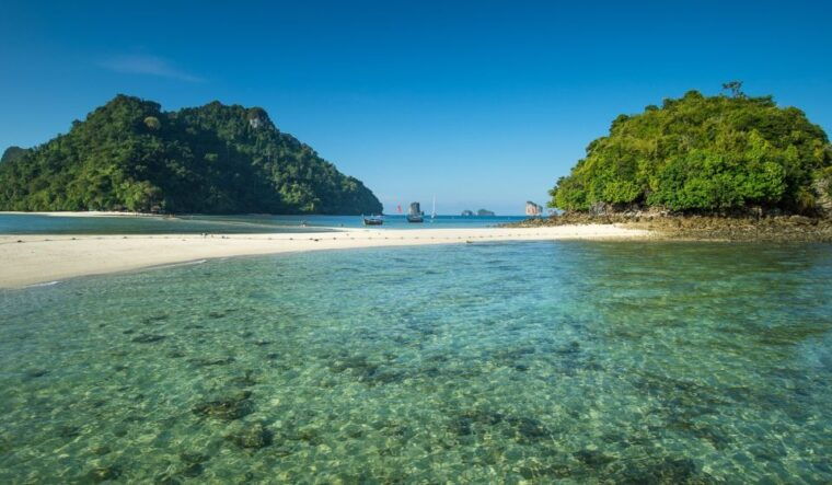 krabi-long-tail-boat-tour-of-4-islands-with-picnic