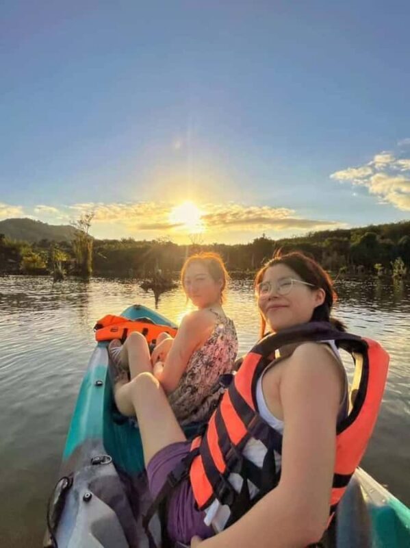 Krabi: Mirror Lake Golden Hour Kayak & Ao Nang Night Market - Frequently Asked Questions