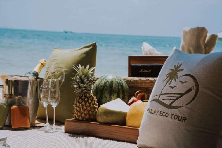 krabi-phi-phi-by-luxury-longtail-boat-private-day-tour