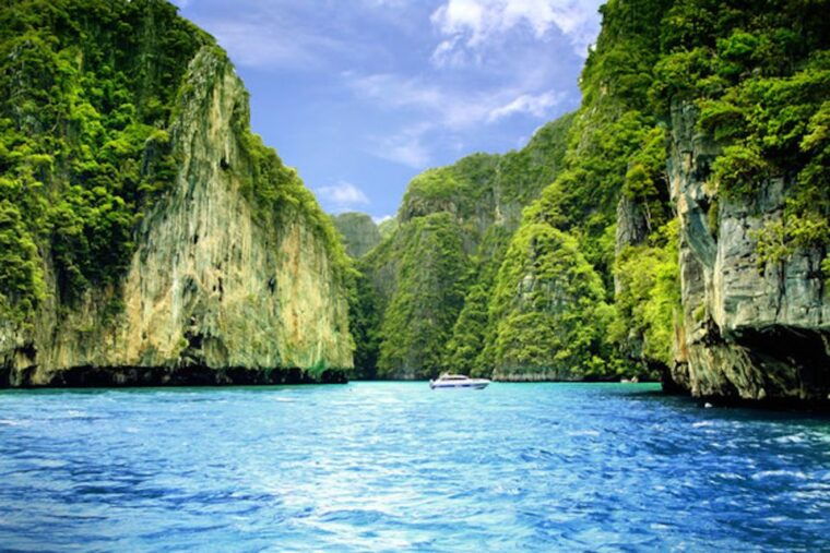 krabi-phi-phi-islands-full-day-private-speedboat-charter
