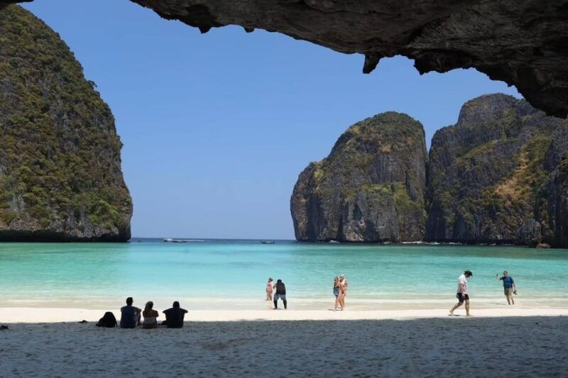 krabi-phi-phi-islands-maya-bay-speedboat-tour-with-lunch