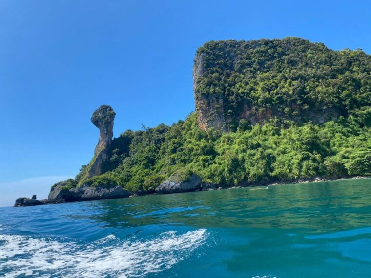 krabi-private-island-hopping-cruise-with-sup-and-lunch