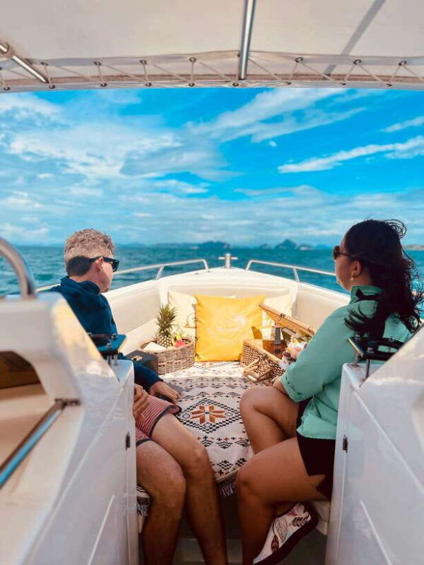 krabi-private-luxury-speedboat-with-picnic-beach