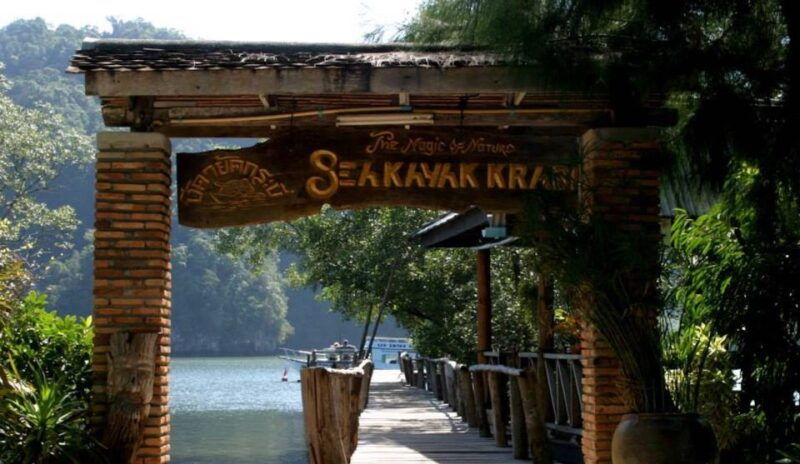 krabi-private-sea-kayaking-in-ao-thalane-and-hong-island