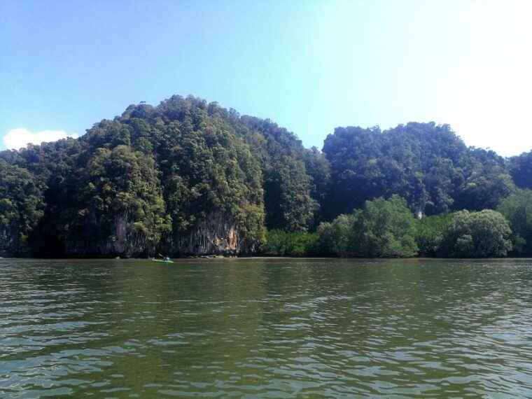 krabi-private-sea-kayaking-in-ao-thalane-and-hong-island