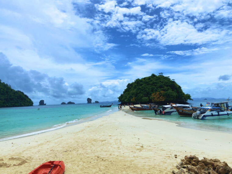 krabi-small-group-4-island-by-luxury-vintage-boat