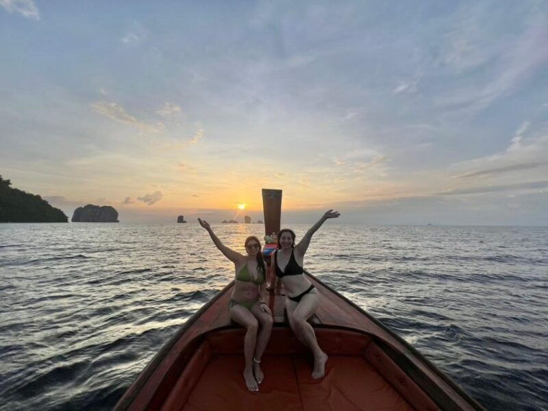 krabi-sunset-4-island-by-luxury-vintage-boat-bbq-join