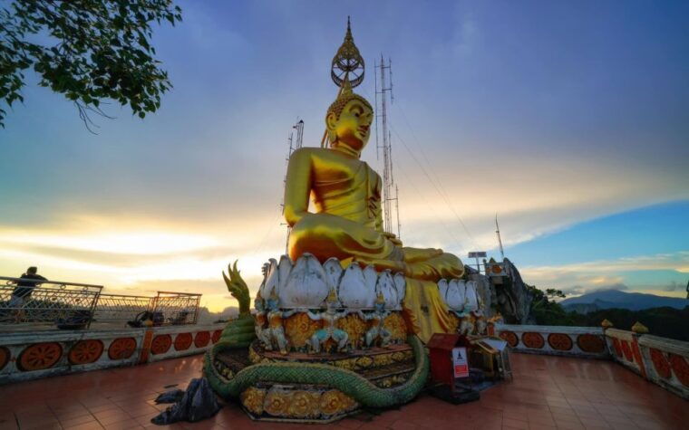 krabi-tiger-cave-hot-springs-and-emerald-pool-jungle-tour