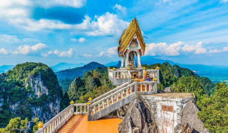 krabi-tiger-cave-temple-emerald-pool-and-hot-springs-tour