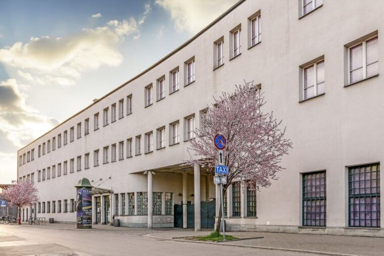 krakow-2-day-tour-wawel-hill-jewish-heritage-wieliczka