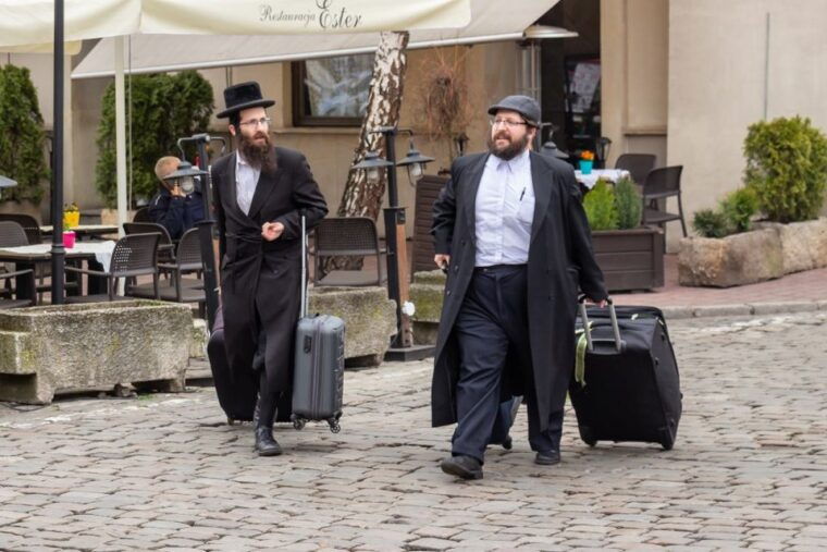krakow-3-day-wawel-castle-wieliczka-and-auschwitz-tour