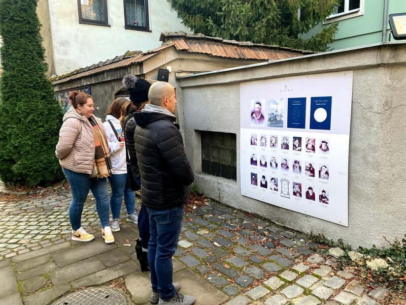 Krakow: 4h - Full Walking Tour, Old Town and Kazimierz. - A Detailed Look at the Tour Experience