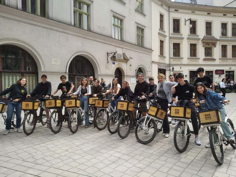 Krakow: 4h Old Town, Jewish Quarter and Getto Bike tour - Royal Route and Wawel Castle