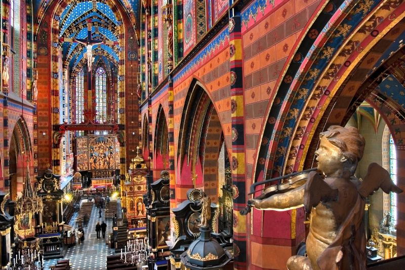 krakow-and-auschwitz-small-group-tour-from-warsaw-with-lunch-2