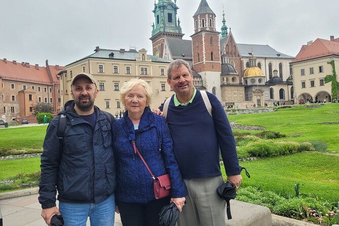 krakow-and-sanctuary-of-divine-mercy-pope-john-paul-ii-city-tour