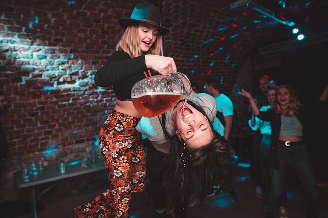 krakow-animals-nightlife-tour-with-1-hr-of-unlimited-alcohol-and-4-clubs-pubs